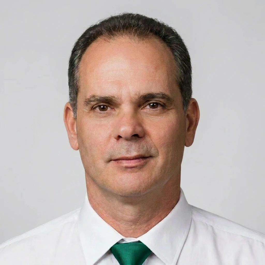 Eyal Golombek